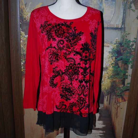 3/$30 - Pretty Red & Black Top - XL - Picture 1 of 9